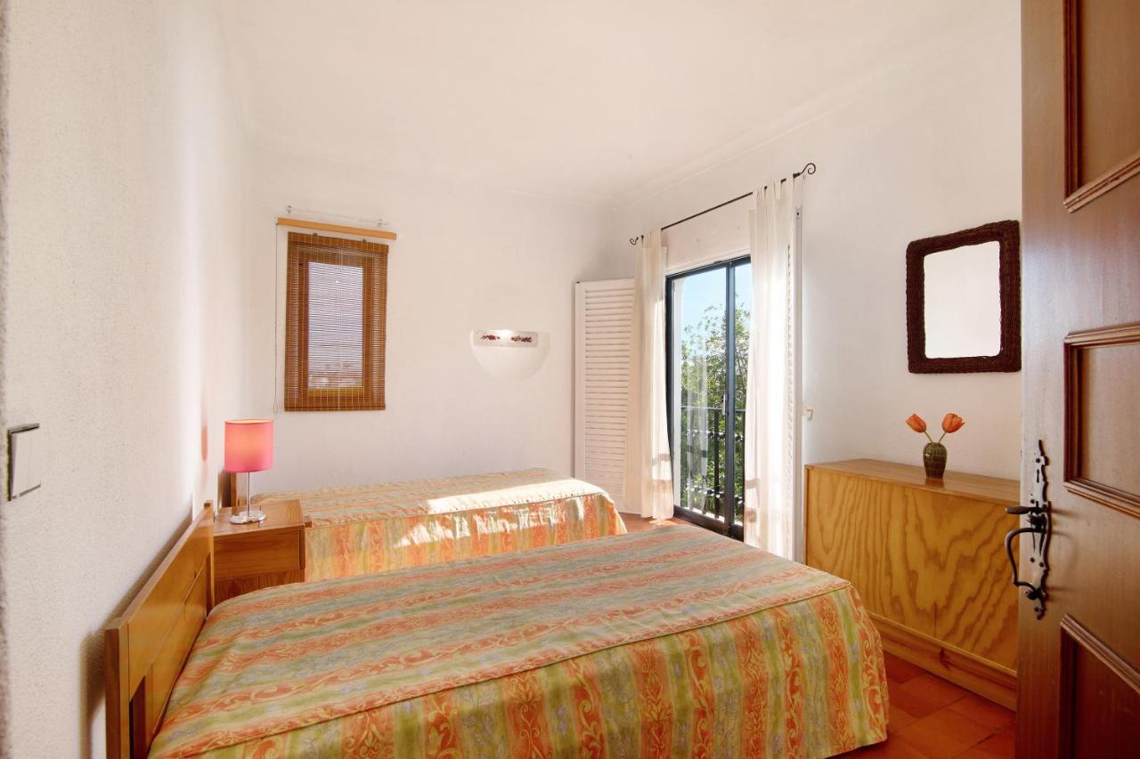 Apartamento Vila Mourisca Porches  Exterior photo